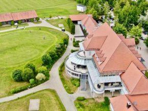 Villa Giani / Golfplatz Deutenhof